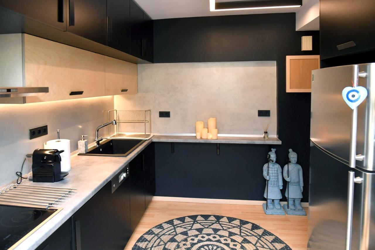 Luxurious Loft With Breathtaking Acropolis View Lägenhet Aten Exteriör bild